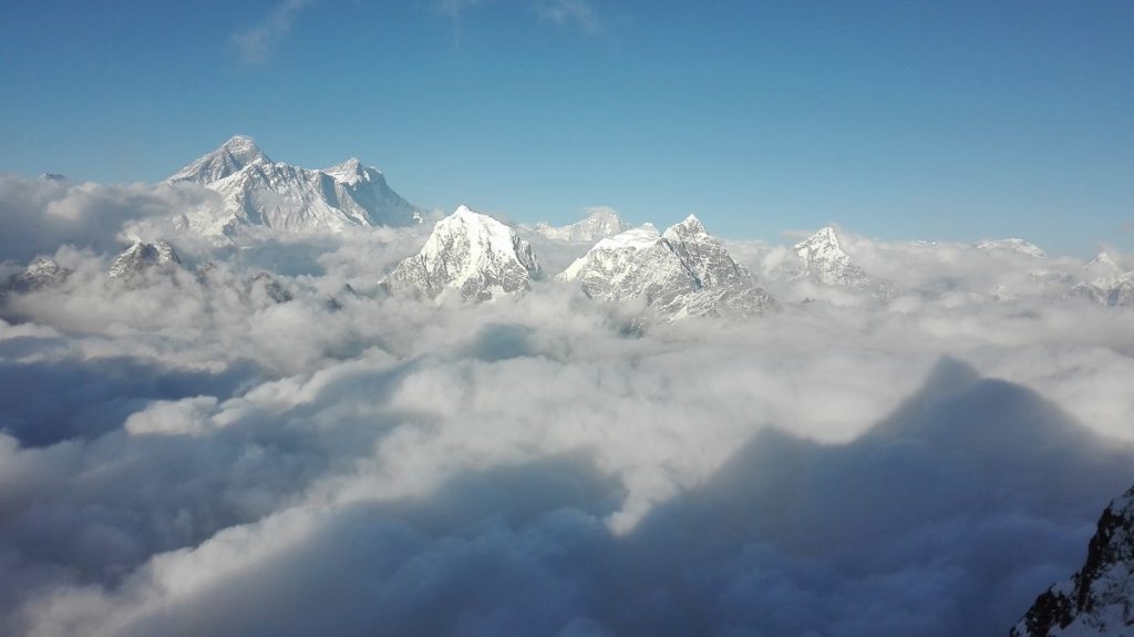 Pohľad na Mount Everest z Kyazo Ri (Nepal)